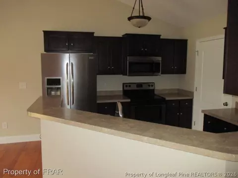 75 Jaylin Oaks Dr, Spring Lake, NC 28390 photo 8