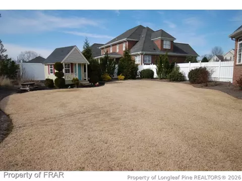 107 Windsor Dr, Dunn, NC 28334 photo 23