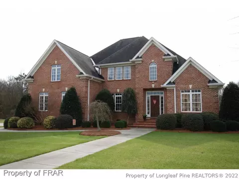 107 Windsor Dr, Dunn, NC 28334 photo 1