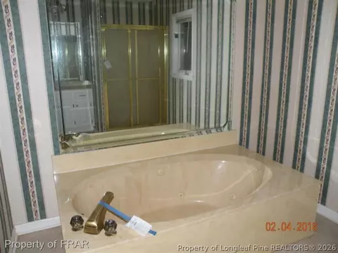 105 Wade Ave, Dunn, NC 28334 photo 13
