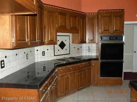 105 Wade Ave, Dunn, NC 28334 photo 5