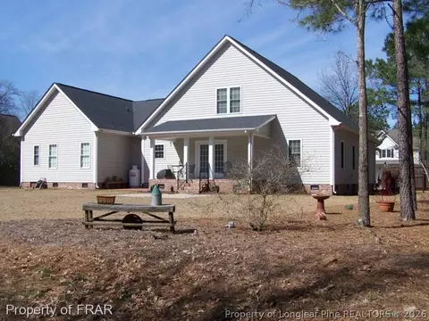 294 Pinecroft Dr, Dunn, NC 28334 photo 2