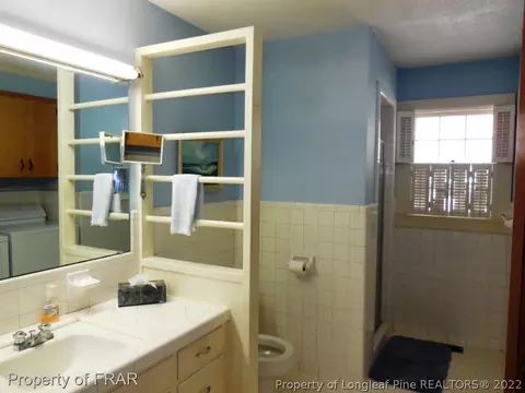 910 N Orange Ave, Dunn, NC 28334 photo 12