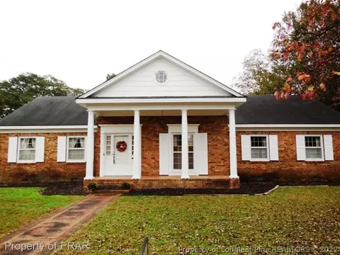 910 N Orange Ave, Dunn, NC 28334 photo 1