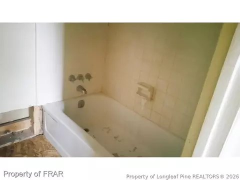 501 E Wake St, Dunn, NC 28334 photo 17