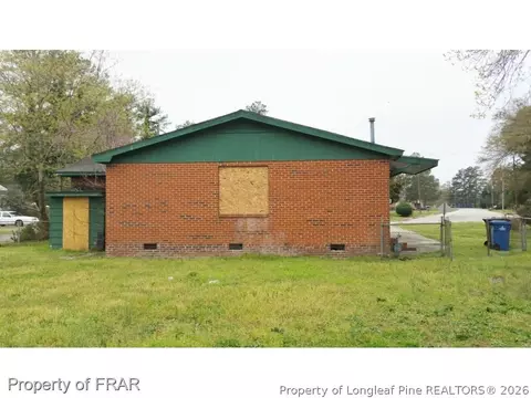 501 E Wake St, Dunn, NC 28334 photo 18