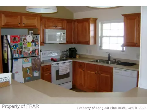 530 W Denny Ave, Pinebluff, NC 28373 photo 3