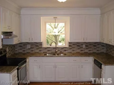 602 Davis Ave, Dunn, NC 28334 photo 13