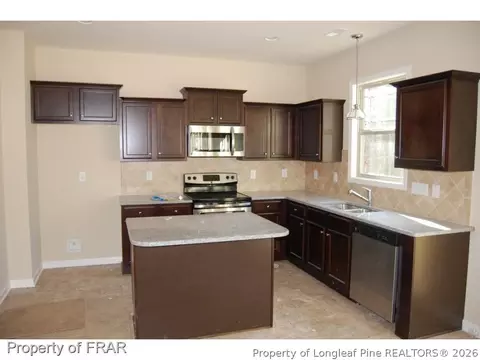 200 Pender Rd, Spring Lake, NC 28390 photo 7