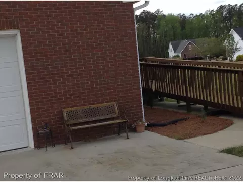 64 Jackson Trl, Dunn, NC 28334 photo 4