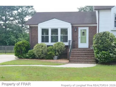 109 Pandora Cir, Erwin, NC 28339 photo 2