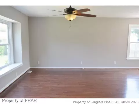 109 Pandora Cir, Erwin, NC 28339 photo 4