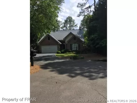 98 Hampton Pl, Pinehurst, NC 28374 photo 2