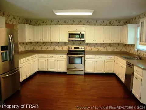 285 Stone Cross Dr, Spring Lake, NC 28390 photo 9