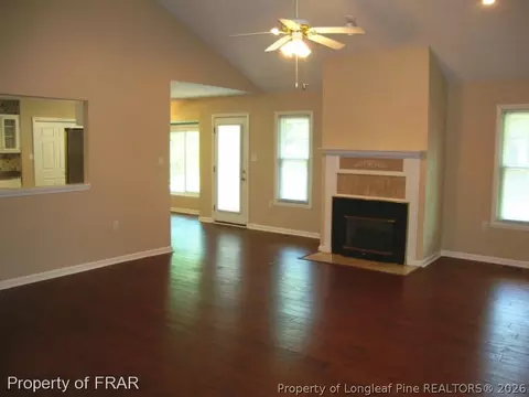 285 Stone Cross Dr, Spring Lake, NC 28390 photo 5