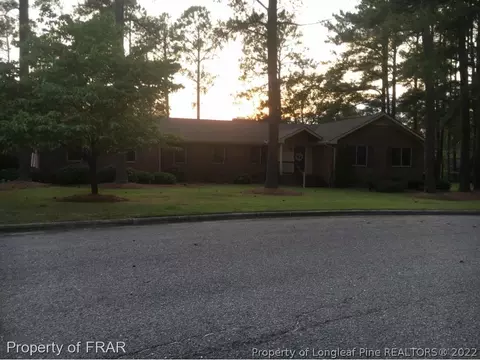 101 Wade Ave, Dunn, NC 28334 photo 1