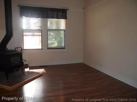 573 Carthage St, Cameron, NC 28326 photo 10