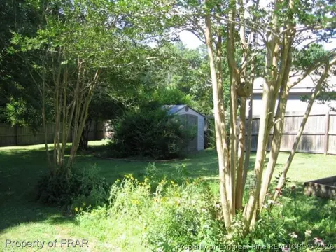 573 Carthage St, Cameron, NC 28326 photo 5