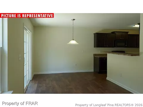 402 Botanical Ct, Bunnlevel, NC 28323 photo 3
