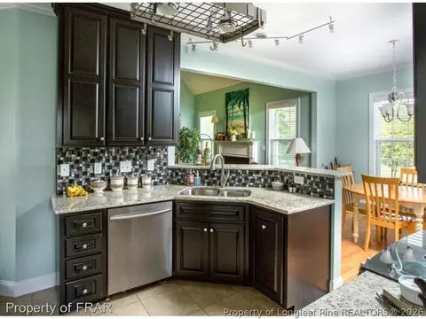 78 Meredith Ct, Dunn, NC 28334 photo 9