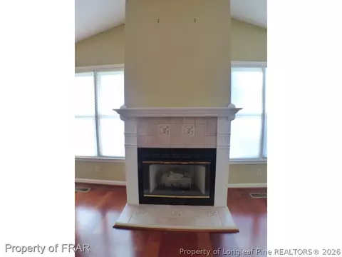 28981 Deercroft Dr, Wagram, NC 28396 photo 6