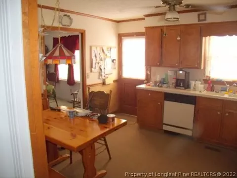 212 Edgewater Dr, Broadway, NC 27505 photo 7