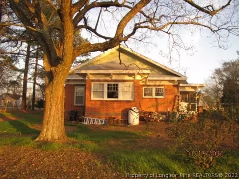304 E Harrington Ave, Broadway, NC 27505 photo 3