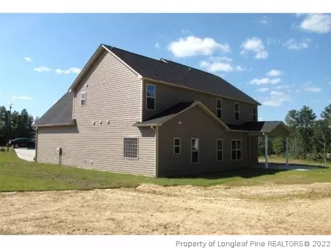 153 Shellbark Dr, Spring Lake, NC 28390 photo 6