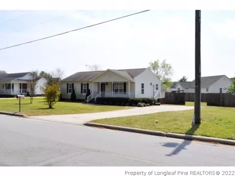 1605 Friendly Rd, Dunn, NC 28334 photo 2