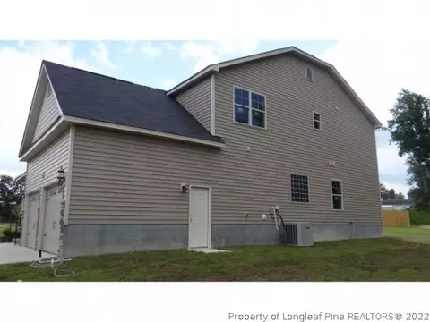 60 Shellbark Dr, Spring Lake, NC 28390 photo 4