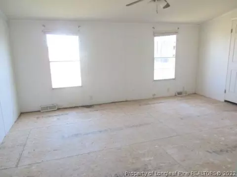 124 N Spring Br, Dunn, NC 28334 photo 11