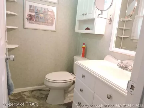 705 E Morris Cir, Dunn, NC 28334 photo 23