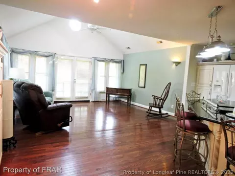 705 E Morris Cir, Dunn, NC 28334 photo 9