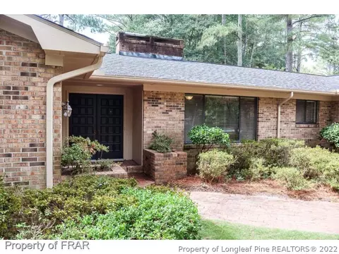 35 Oak Hills Rd, Pinehurst, NC 28374 photo 2