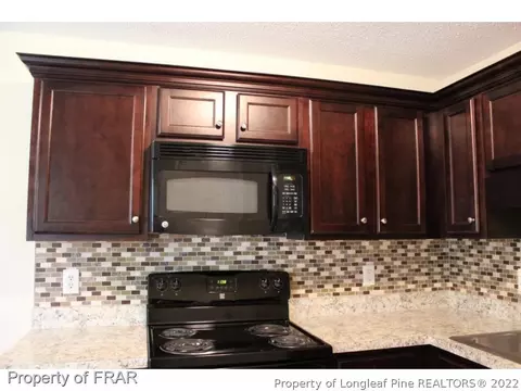 751 Goodyear Dr, Spring Lake, NC 28390 photo 5