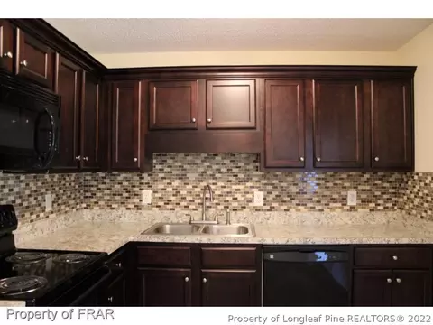 751 Goodyear Dr, Spring Lake, NC 28390 photo 7