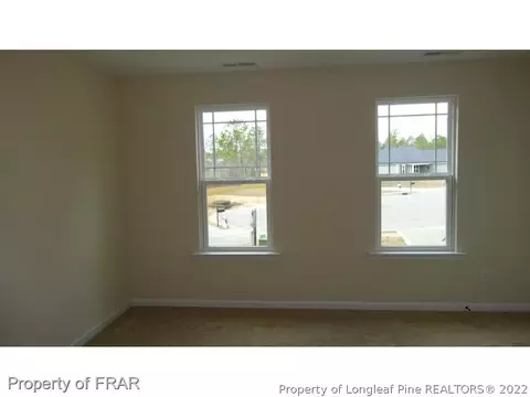 719 Wood Point Dr, Bunnlevel, NC 28323 photo 9