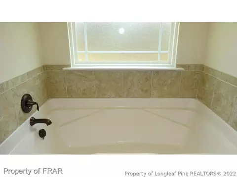 719 Wood Point Dr, Bunnlevel, NC 28323 photo 8