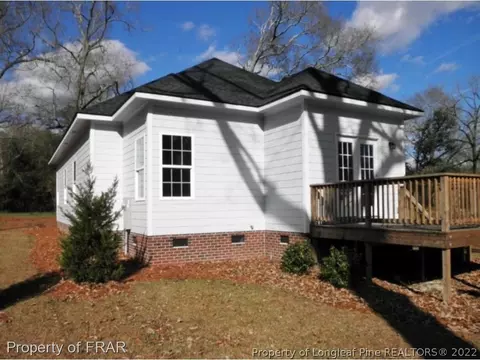 104 E 7th Ave, Raeford, NC 28376 photo 17
