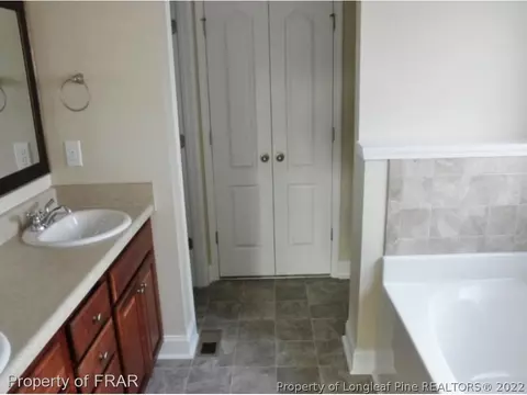 104 E 7th Ave, Raeford, NC 28376 photo 11