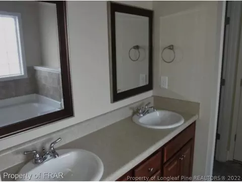104 E 7th Ave, Raeford, NC 28376 photo 12