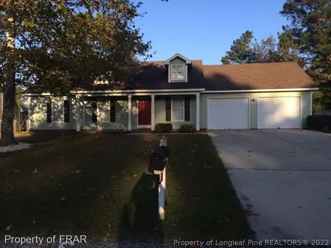 624 Riverwind Dr, Spring Lake, NC 28390 photo 1