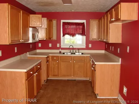 526 Stack St, Saint Pauls, NC 28384 photo 11