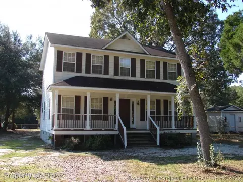 526 Stack St, Saint Pauls, NC 28384 photo 1