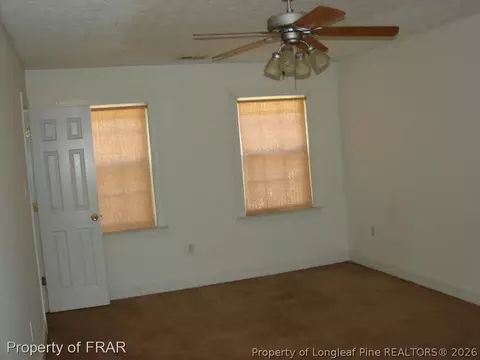 526 Stack St, Saint Pauls, NC 28384 photo 20