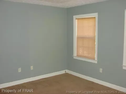 526 Stack St, Saint Pauls, NC 28384 photo 16
