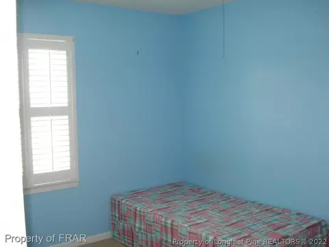 102 Pine St, Dunn, NC 28334 photo 8