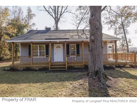 524 Bunnlevel Erwin Rd, Bunnlevel, NC 28323 photo 2