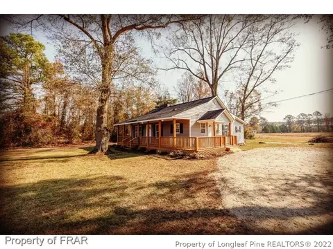 524 Bunnlevel Erwin Rd, Bunnlevel, NC 28323 photo 1