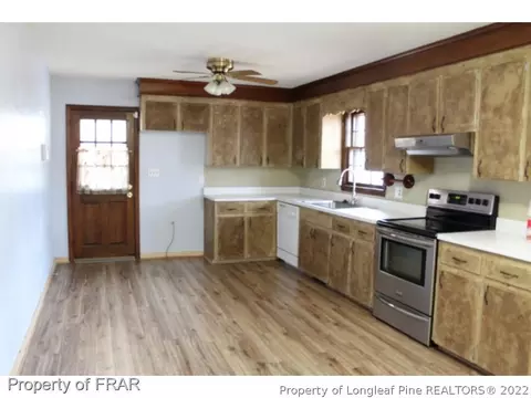 49 Hawley Rd, Dunn, NC 28334 photo 3